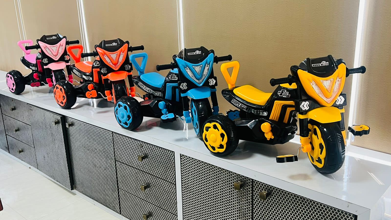 ML SUPER BIKE - Baby Vibe's - Image 2